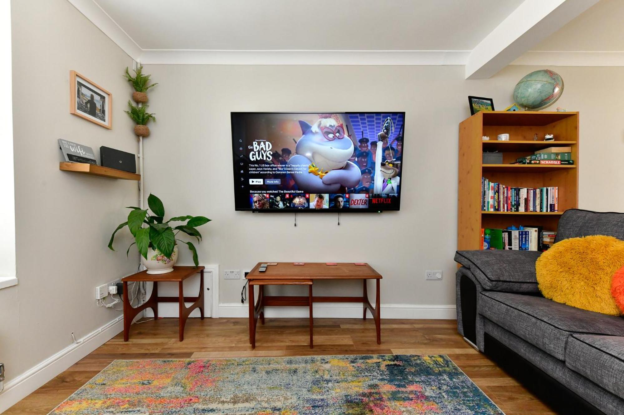 Free Parking - Heart Of The City - Superb Townhouse & Garden - Peaceful Area But Only 5Min Walk To Beach, Shops, Bars, Arena, Marina, Parks Swansea Ngoại thất bức ảnh
